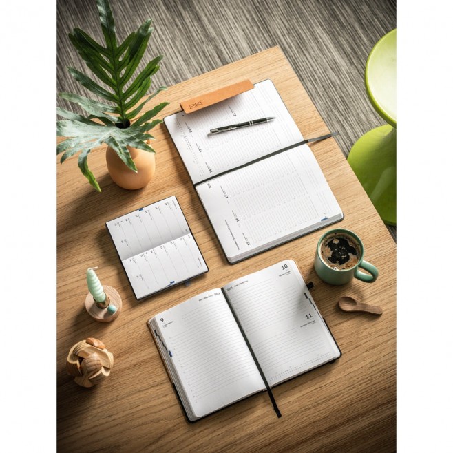 Agenda B5 2025 Personalizada